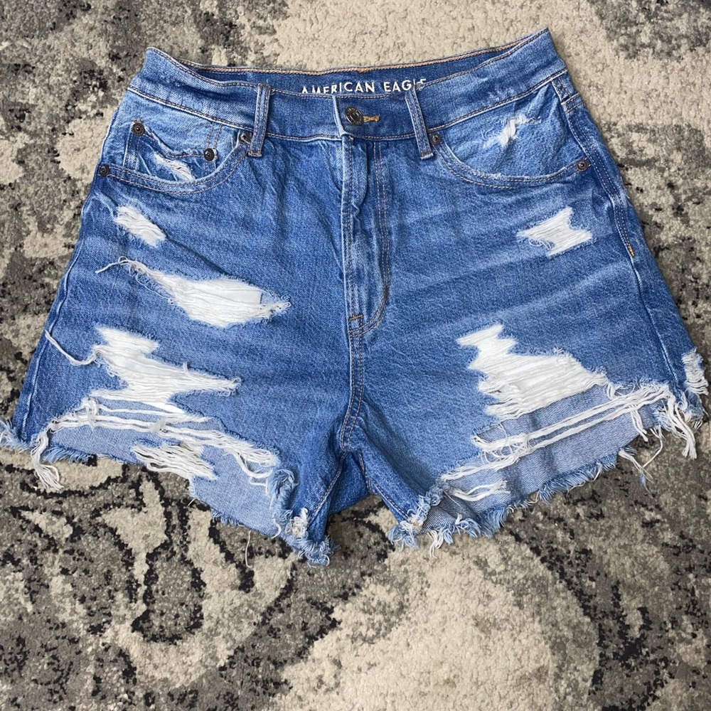 American Eagle high waisted shorts